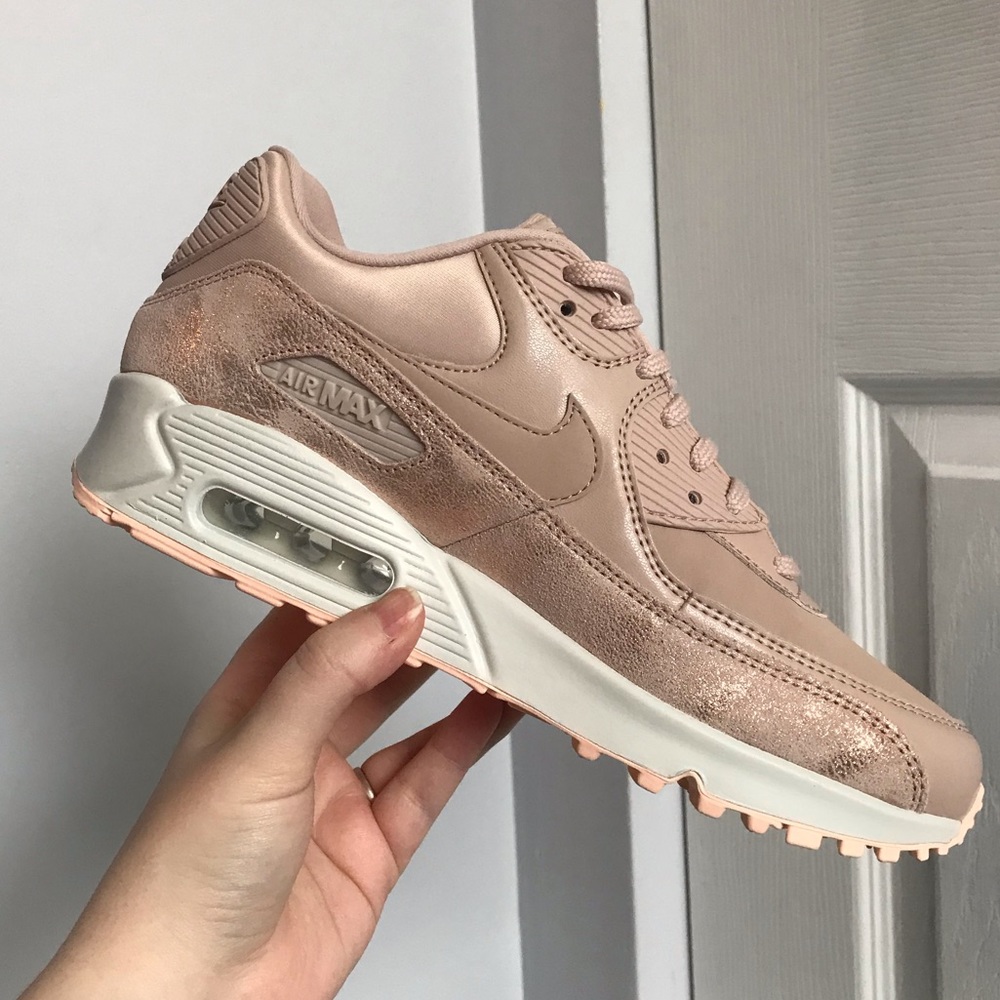 NIKE Particle Beige AIR MAX 90